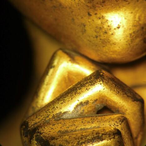 statuette-portrait en laiton doré et argenté représentant l’actrice Mademoiselle Rachel par Jean-Auguste Barre (1847 ; Paris, musée Carnavalet – Histoire de Paris) - Photo : INP statuette-portrait en laiton doré et argenté représentant l’actrice Mademoiselle Rachel par Jean-Auguste Barre (1847 ; Paris, musée Carnavalet – Histoire de Paris) - Photo : INP