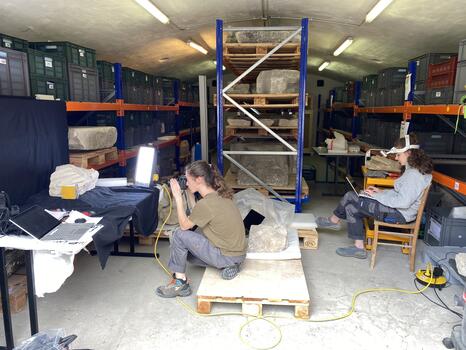 Les élèves au travail, musée de Cluny, 2024 - Photo : INP Les élèves au travail, musée de Cluny, 2024 - Photo : INP