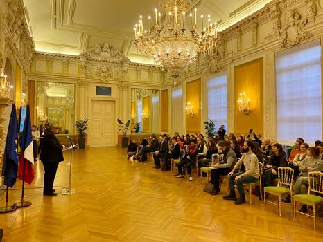 Rencontre avec le maire Olivier Bianchi et ses équipes culture à l’hôtel de ville - Photo : Emilia Philippot / INP