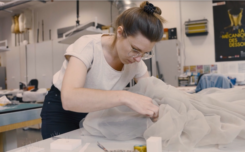 Restauration d’une robe de mariée - Photo : DR Restauration d’une robe de mariée - Photo : DR