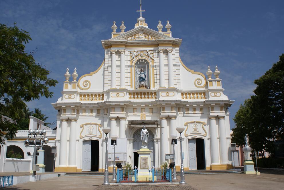 Immaculate Conception Cathedral, Puducherry, India, BishkekRocks, CC BY-SA 3.0, via Wikipedia Commons