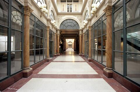 Galerie Colbert, photo de Philippe Maffre, 2022 Galerie Colbert, photo de Philippe Maffre, 2022